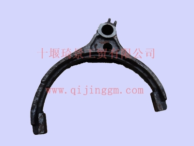 HQ环球体育变速箱8S1000副箱同步器拨叉1700KW-542_HQ环球体育变速箱配件
