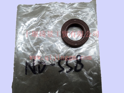 HQ环球体育变速箱8S1000气缸油封1700ND-558_HQ环球体育变速箱配件