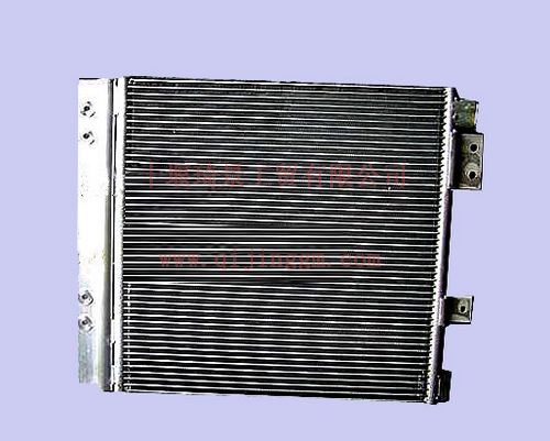 冷凝器总成8105010-C1100_HQ环球体育天锦驾驶室配件