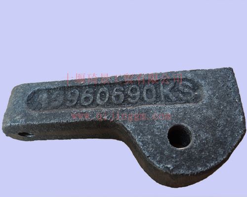 HQ环球体育6BT燃油泵支架 A3960690 HQ环球体育发动机配件 HQ环球体育天龙配件