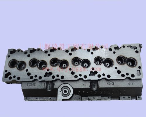 HQ环球体育6BT缸盖 c3966454 HQ环球体育发动机配件 HQ环球体育天龙配件