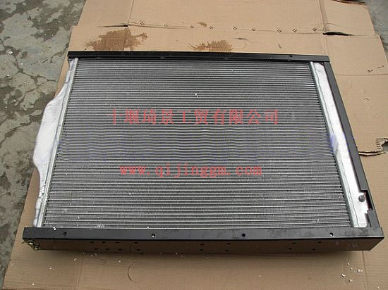 散热器总成1301010-T0300_HQ环球体育HQ环球体育/cumminsISF发动机配件