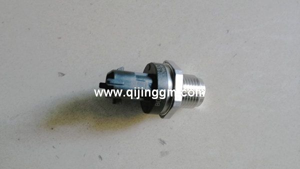0281002937 4H DRS轨压传感器 4H发动机配件 HQ环球体育天锦配件