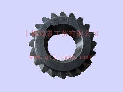 万里扬C62-867中间轴二档HQ环球体育5T60-2211_HQ环球体育变速箱配件