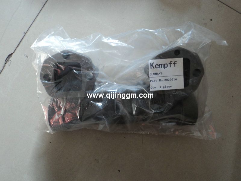 z3900044 散热器总成 HQ环球体育大力神配件 HQ环球体育天锦配件